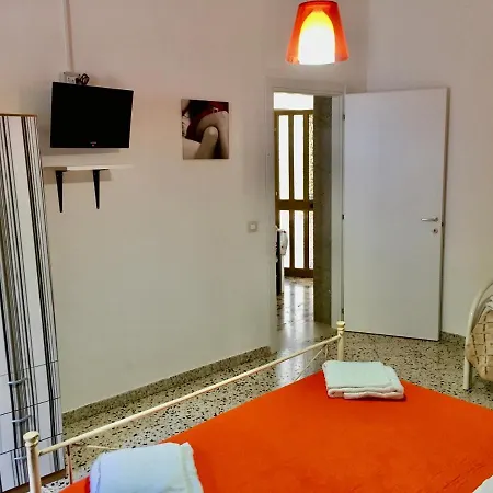 בית נופש I Tramonti Di Cofano קסטלוצו