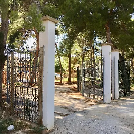 I Tramonti Di Cofano בית נופש קסטלוצו