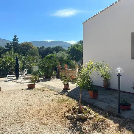 I Tramonti Di Cofano * קסטלוצו